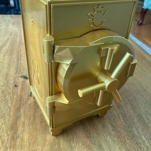 Taylor Swift Fearless From The Vault Snow Globe Gold Safe In Box